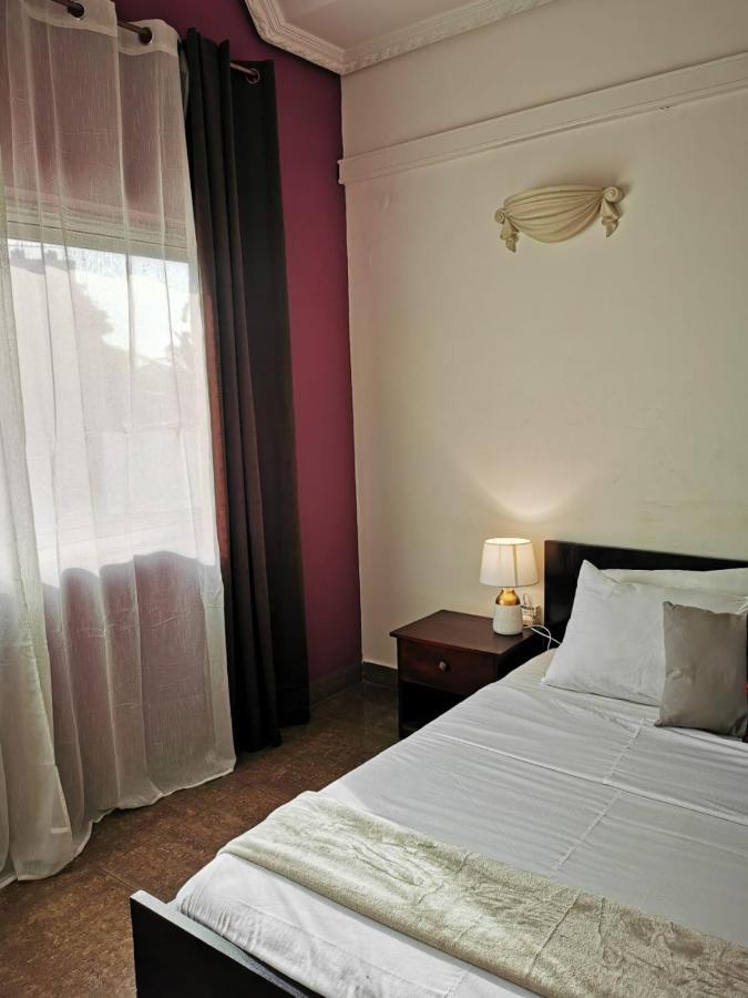 L'Address Hotel Cotonou Exterior foto